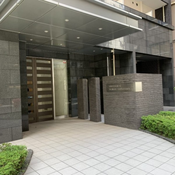 エントランス①